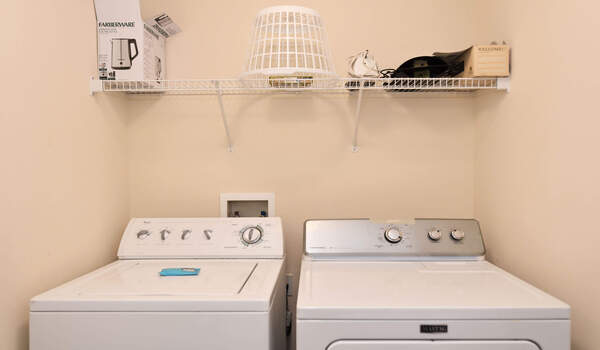 Full-size laundry facilities Full-size laundry facilities