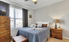 Second master bed with a queen bed Second master bed with a queen bed