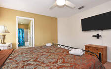 King bedroom #3 with Jack 'n Jill bath King bedroom #3 with Jack 'n Jill bath