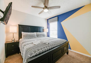 Bedroom #7: King master bedroom Bedroom #7: King master bedroom