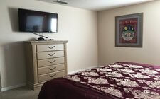 Bedroom #2 with queen bed and en-suite Bedroom #2 with queen bed and en-suite