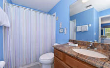 En-suite to king master suite #4 En-suite to king master suite #4