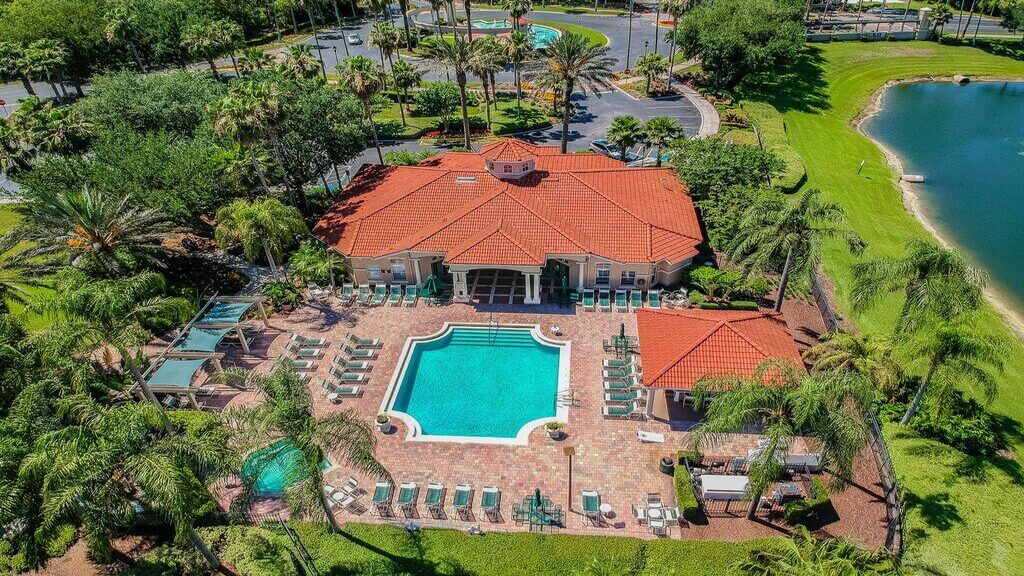 Resort Tour
