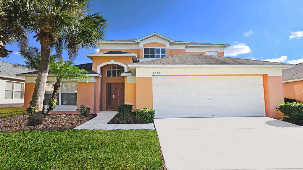 Spacious 5 bed villa in Emerald Island Resort - only 5 minutes to Disney