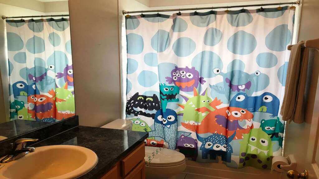 Family bathroom #2 on 2nd floor