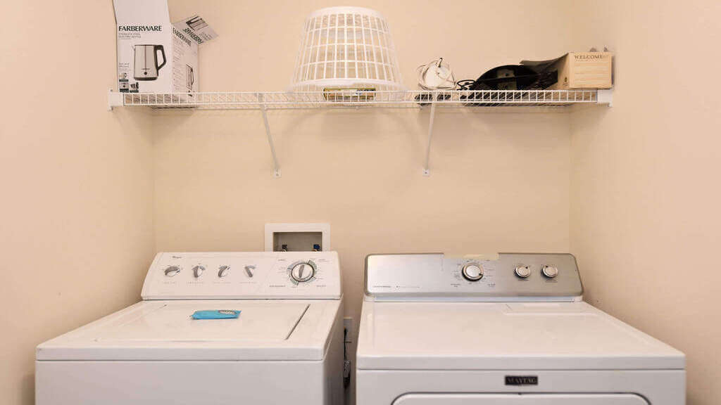 Full-size laundry room