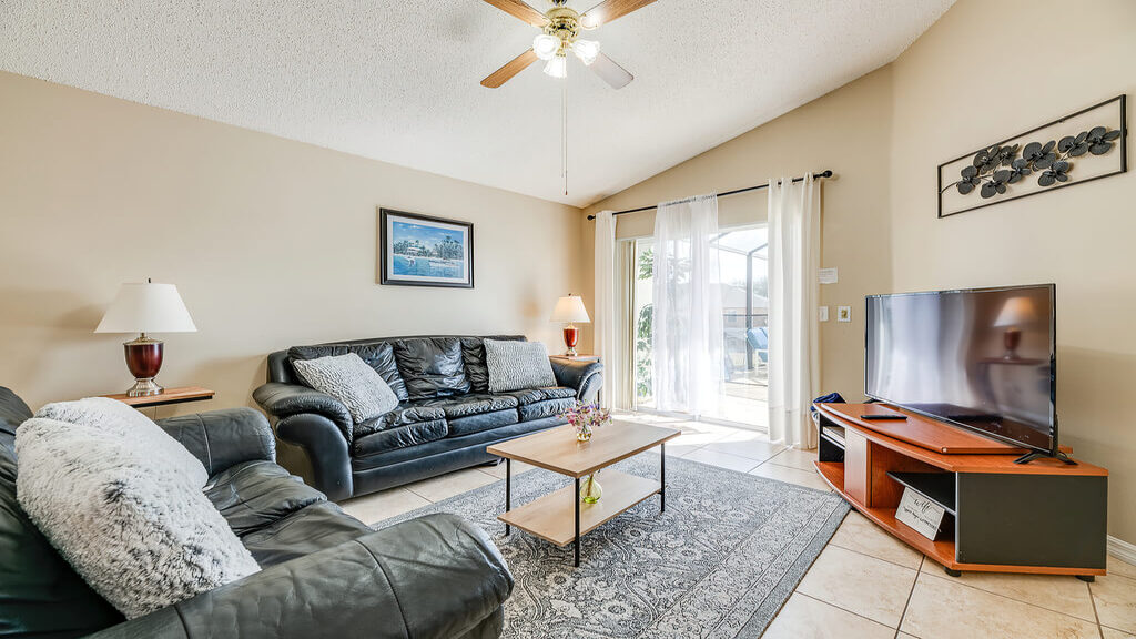 Living area has comfortable furniture