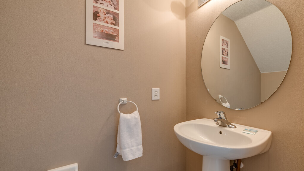 Powder room