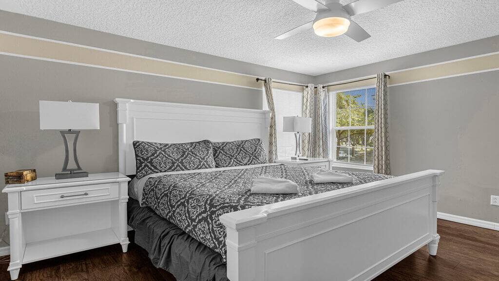 Master Bedroom #2 - Second Floor bedroom with king bed